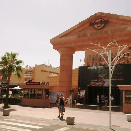 Апартаменты Close To Golden Mile